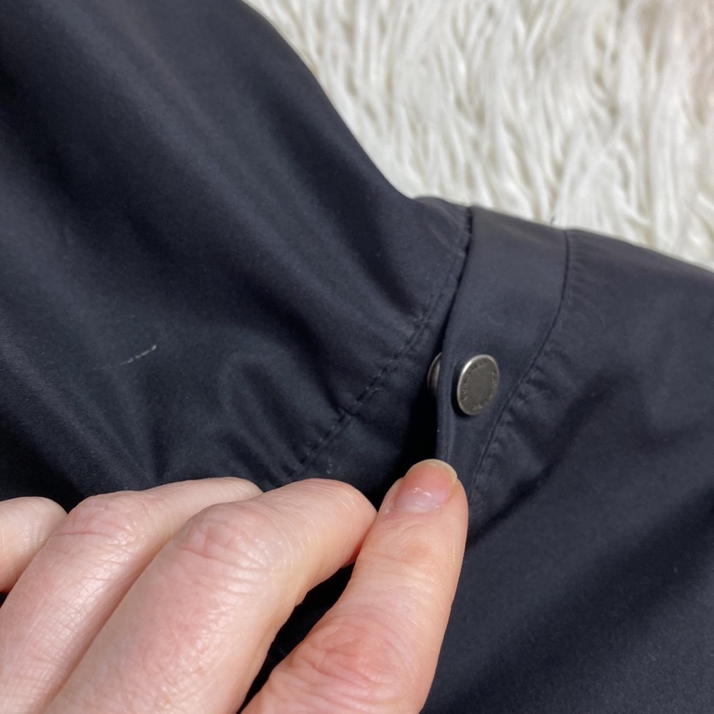 Calvin Klein waterproof jacket - Picture 4 of 7